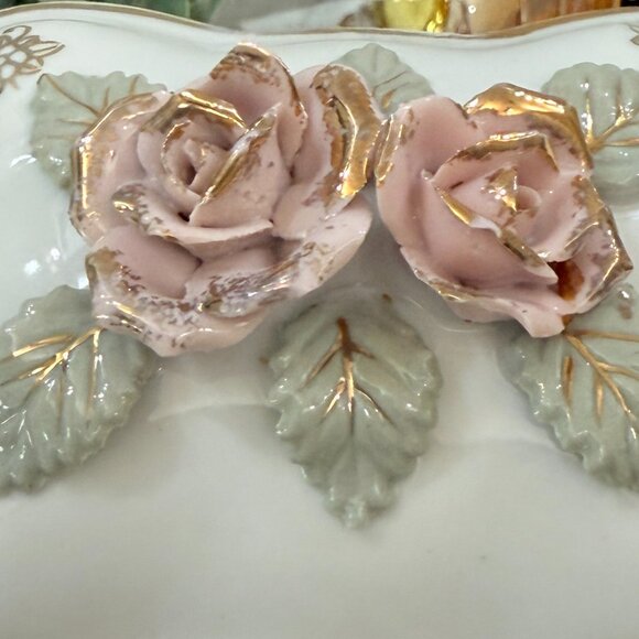 Vintage Lipper Mann (L&M) Bond Ware Trinket Box, Porcelain with Roses &Gold - Picture 14 of 17